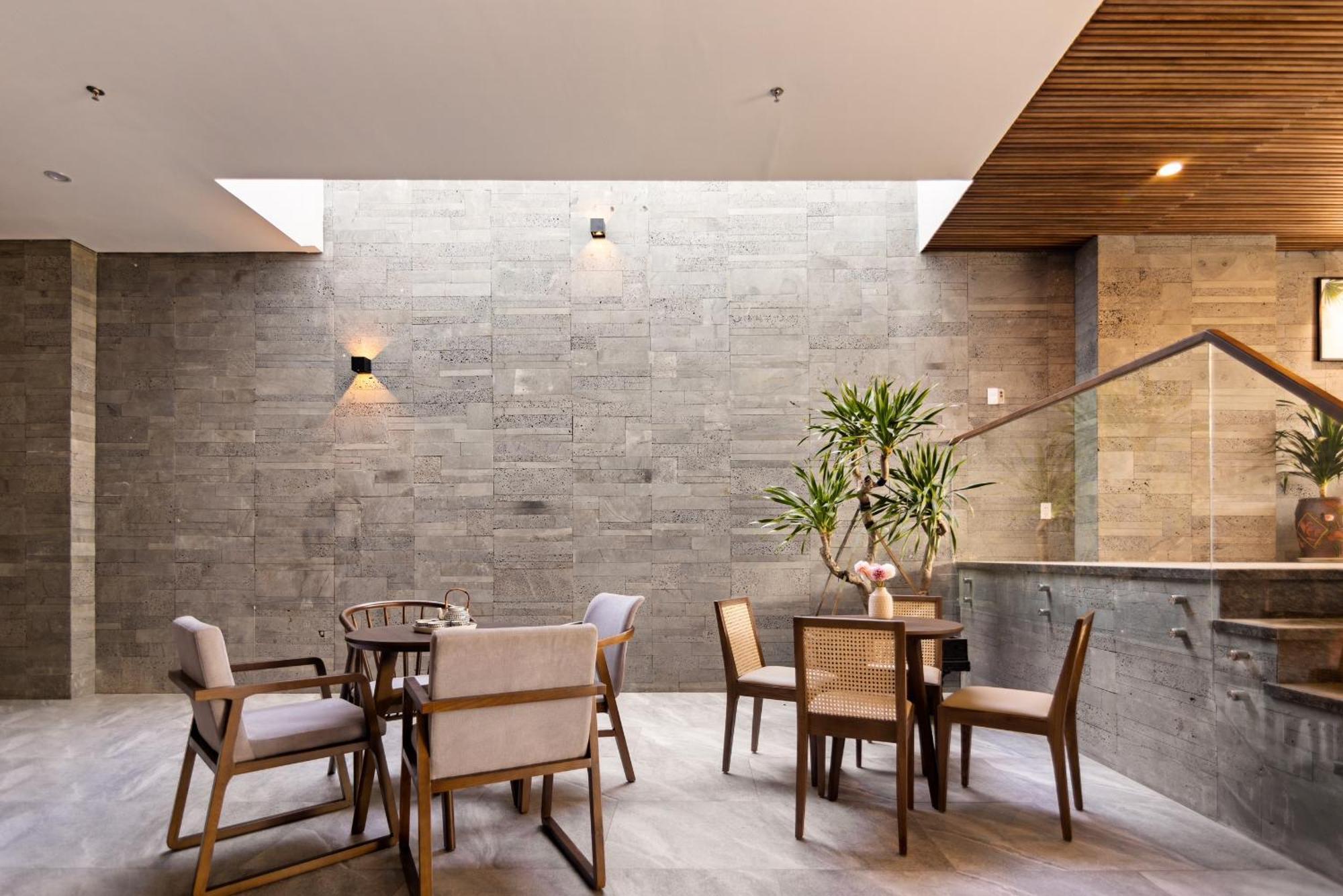 Hoang Thinh Hotel & Apartment Danang מראה חיצוני תמונה
